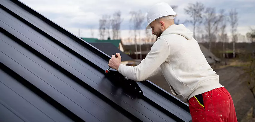 Professional Corrugated Roofing Repair Services in Cambridge, WI