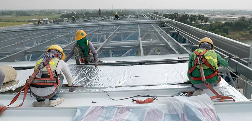 Professional Roof Waterproofing Services in Cambridge, WI