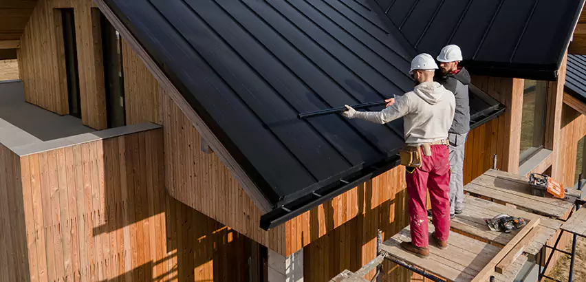 Professional Soffit Repair Services in Cambridge, WI