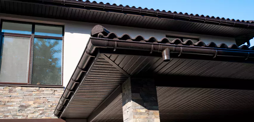 Rotted Fascia Board Repair in Cambridge