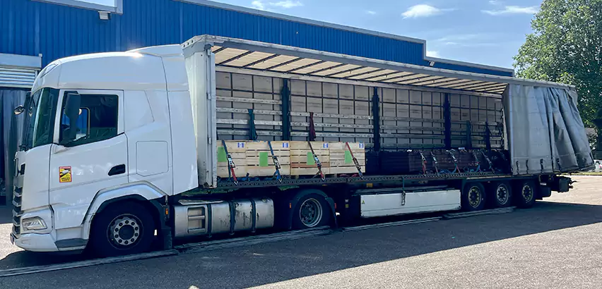 Translucent Trailer Roof Repair in Cambridge