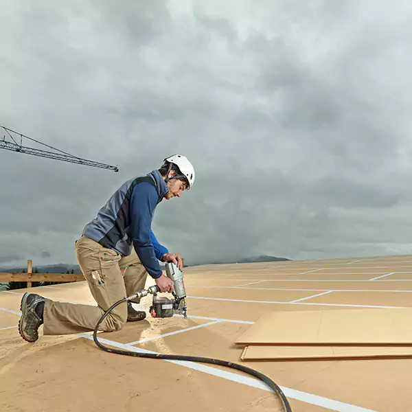 Why Cambridge Business Owners Choose Cambridge Roofing Pros for Roof Replacement?