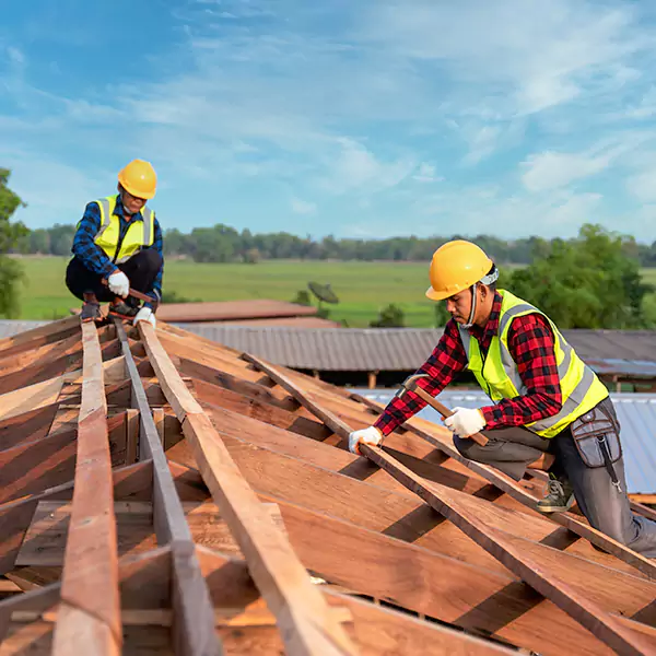 Why Cambridge, WI Property Owners Trust Cambridge Roofing Pros for Garage Roof Replacement?